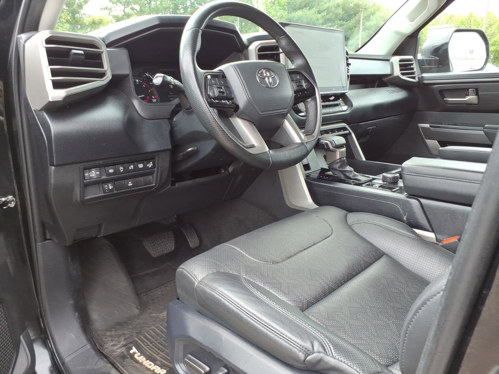 Used 2022 Toyota Tundra SR5 w/ SR5 Premium Package AWD/4WD image 13