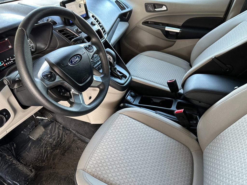 Certified 2023 Ford Transit Connect XLT image 10