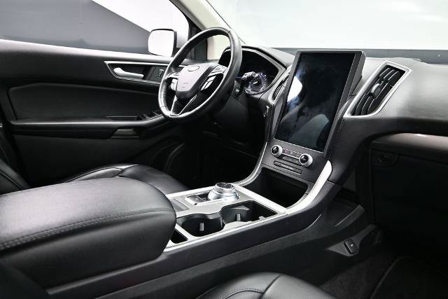 Certified 2024 Ford Edge SEL AWD/4WD image 10