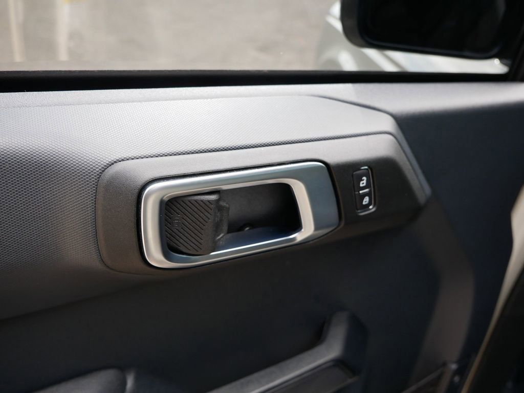 Certified 2025 Ford Bronco Big Bend image 15