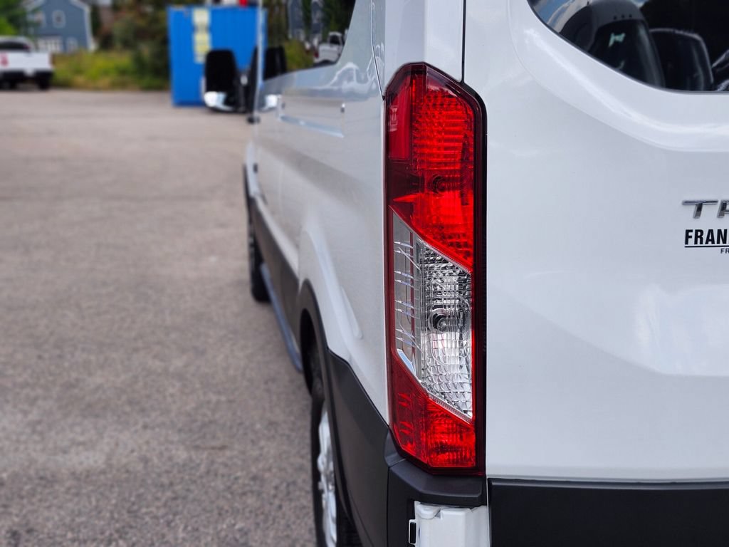 Certified 2025 Ford Transit 350 XLT RWD image 9
