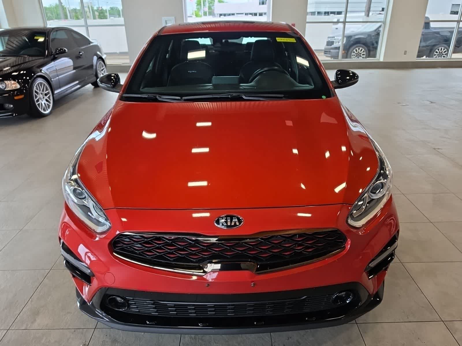 Used 2021 Kia Forte GT-Line w/ GT-Line Premium Package FWD image 3