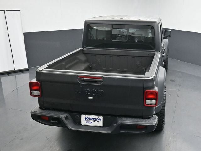 Used 2024 Jeep Gladiator Sport AWD/4WD image 25