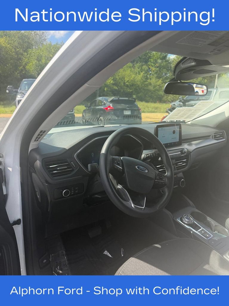 Certified 2025 Ford Escape Active AWD/4WD image 7
