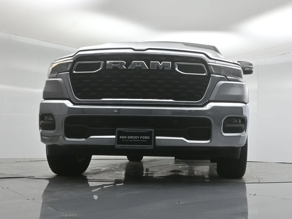 Used 2025 RAM 1500 Big Horn RWD image 43