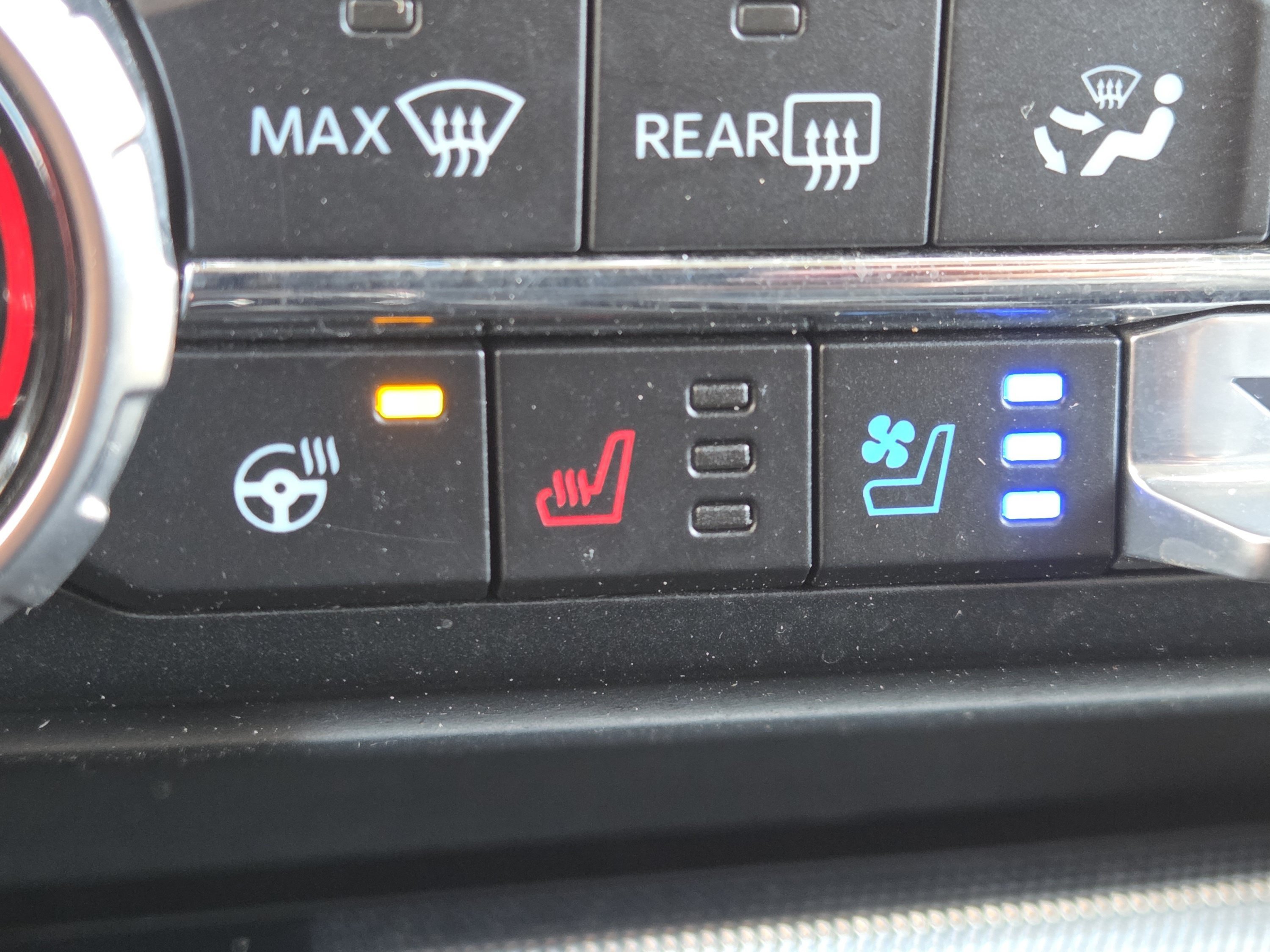Certified 2023 Ford F150 Lariat w/ Equipment Group 502A High AWD/4WD image 12