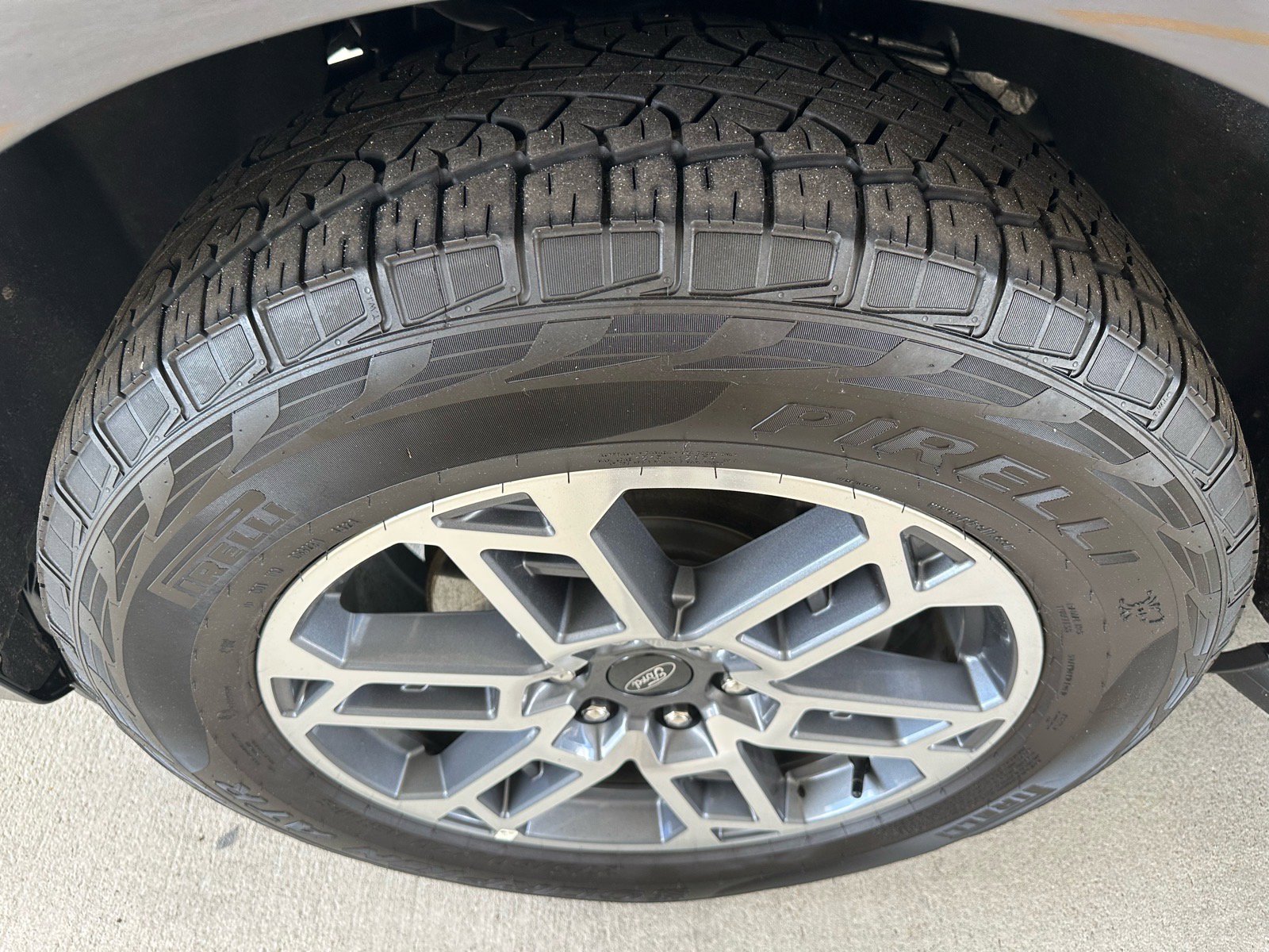 Certified 2025 Ford Expedition Active AWD/4WD image 7