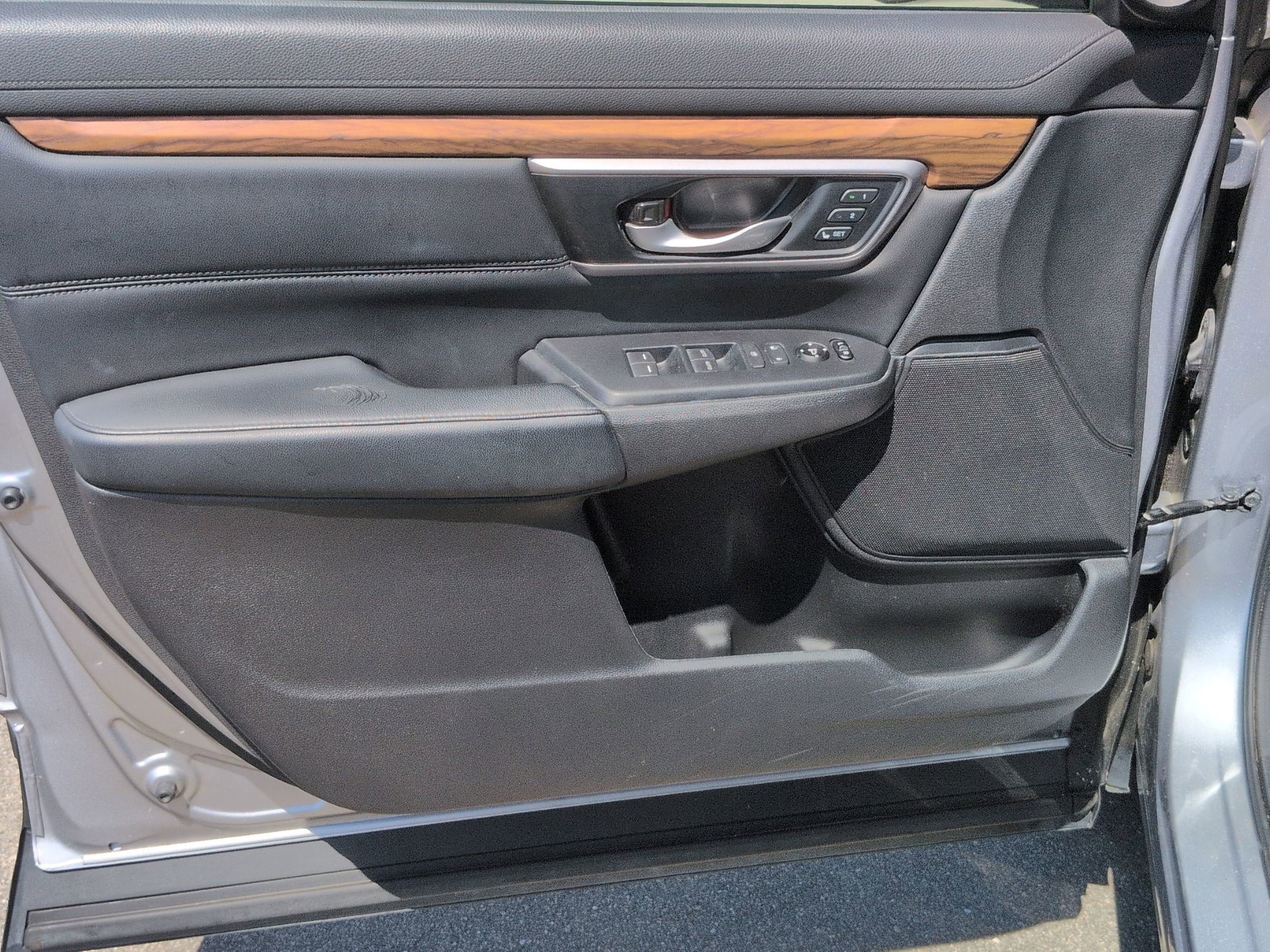 Used 2020 Honda CR-V EX-L image 13