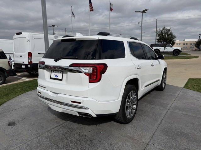 Used 2023 GMC Acadia Denali image 6