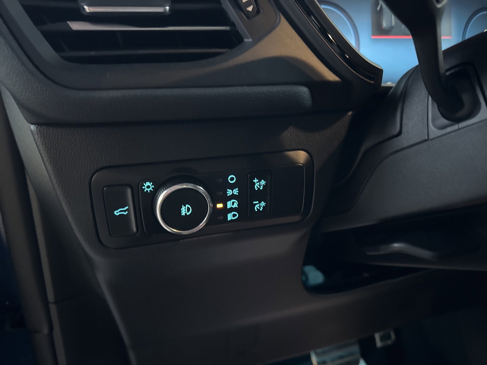 Certified 2023 Ford Escape ST-Line Elite w/ Premium Technology Package image 26