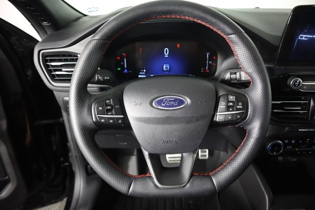 Certified 2024 Ford Escape ST-Line AWD/4WD image 36
