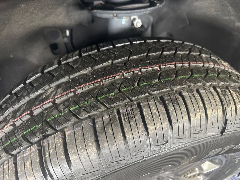 Certified 2024 Ford Maverick Tremor w/ Tremor Off-Road Package image 28