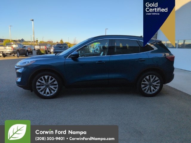 Certified 2022 Ford Escape Titanium AWD/4WD image 8