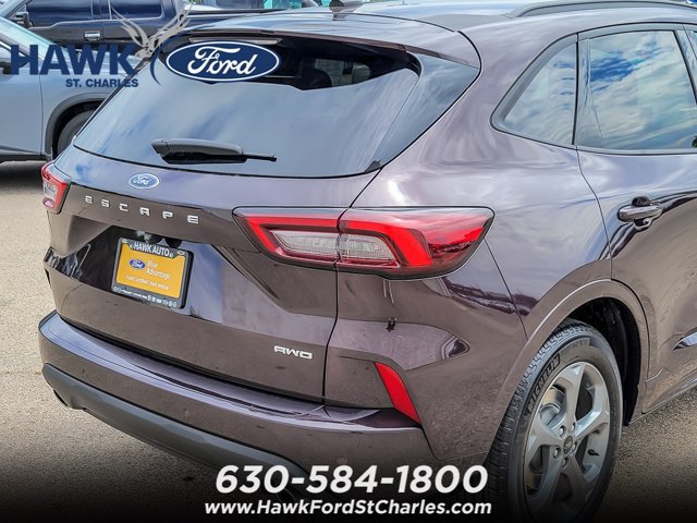 Certified 2023 Ford Escape ST-Line w/ Tech Pack #1 AWD/4WD image 6