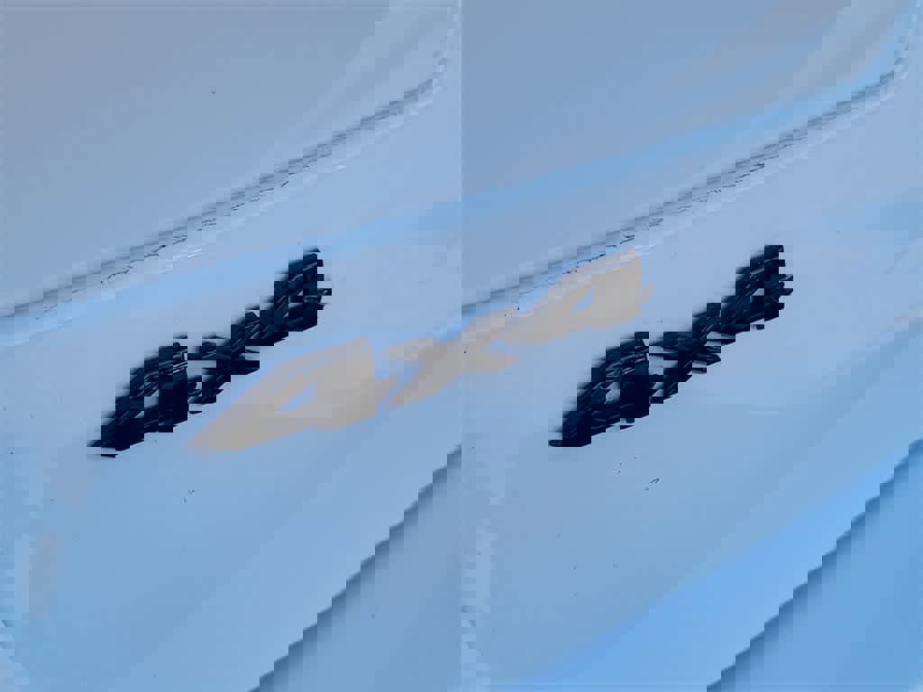 Used 2024 Jeep Grand Cherokee L Laredo image 5