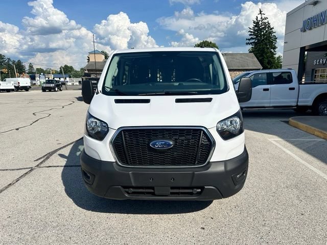 Certified 2025 Ford Transit 250 Low Roof w/ Exterior Upgrade Package RWD image 4