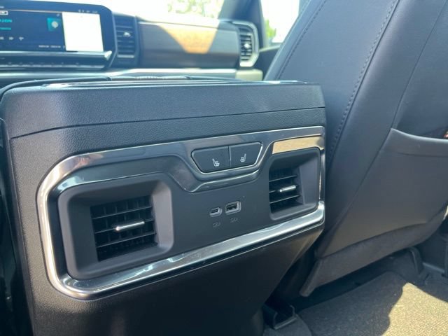 Used 2025 Chevrolet Silverado 2500 High Country AWD/4WD image 41