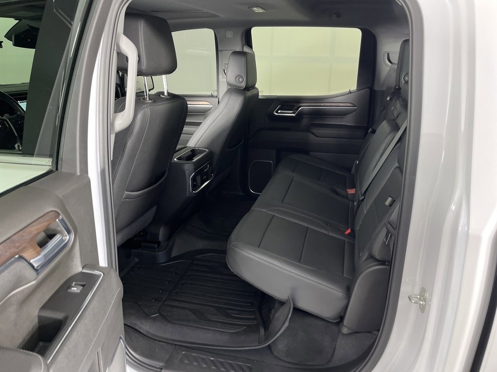 Used 2023 GMC Sierra 1500 SLT image 13