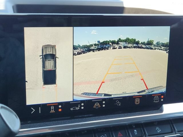 Used 2025 GMC Sierra 2500 SLT w/ Texas SLT Premium Package AWD/4WD image 34