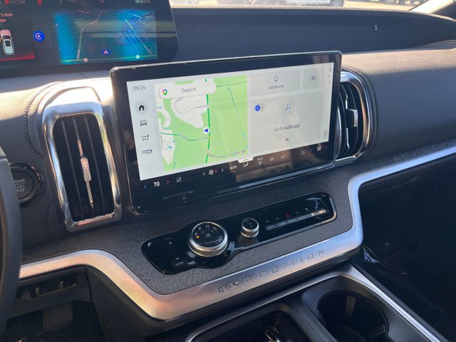 Certified 2025 Ford Expedition Tremor image 21