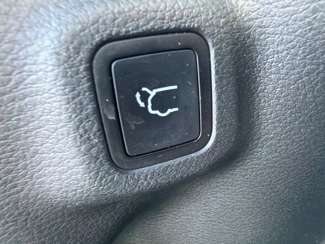Used 2022 Jeep Compass Limited w/ Elite Group AWD/4WD image 12