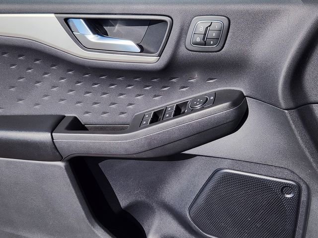 Certified 2020 Ford Escape SEL AWD/4WD image 12
