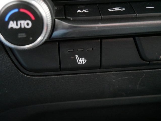 Used 2024 MAZDA MAZDA3 s image 25