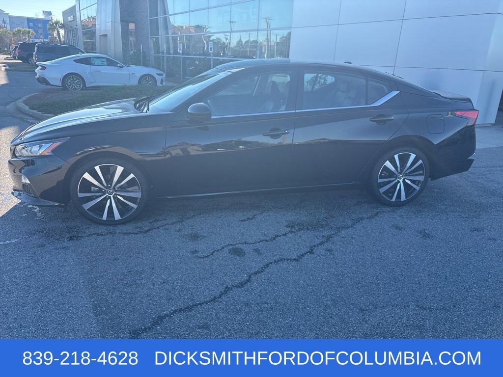 Used 2022 Nissan Altima 2.5 SR image 2