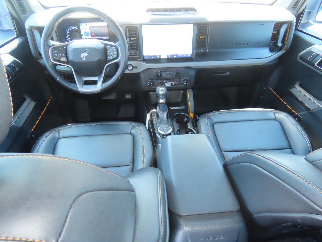Certified 2023 Ford Bronco Badlands w/ Sasquatch Package AWD/4WD image 21