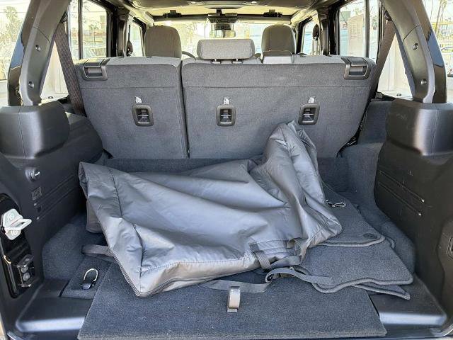 Used 2024 Jeep Wrangler Unlimited image 8