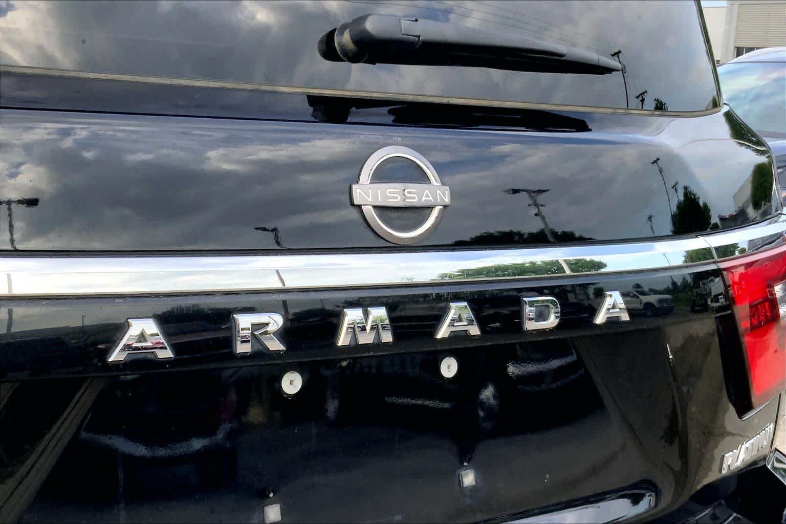 Used 2021 Nissan Armada Platinum w/ Captain's Chairs Package RWD image 10
