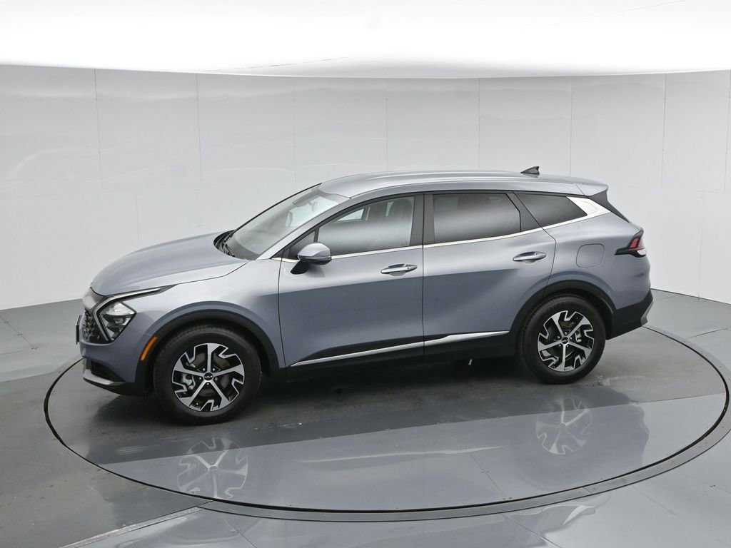 Used 2023 Kia Sportage EX image 22