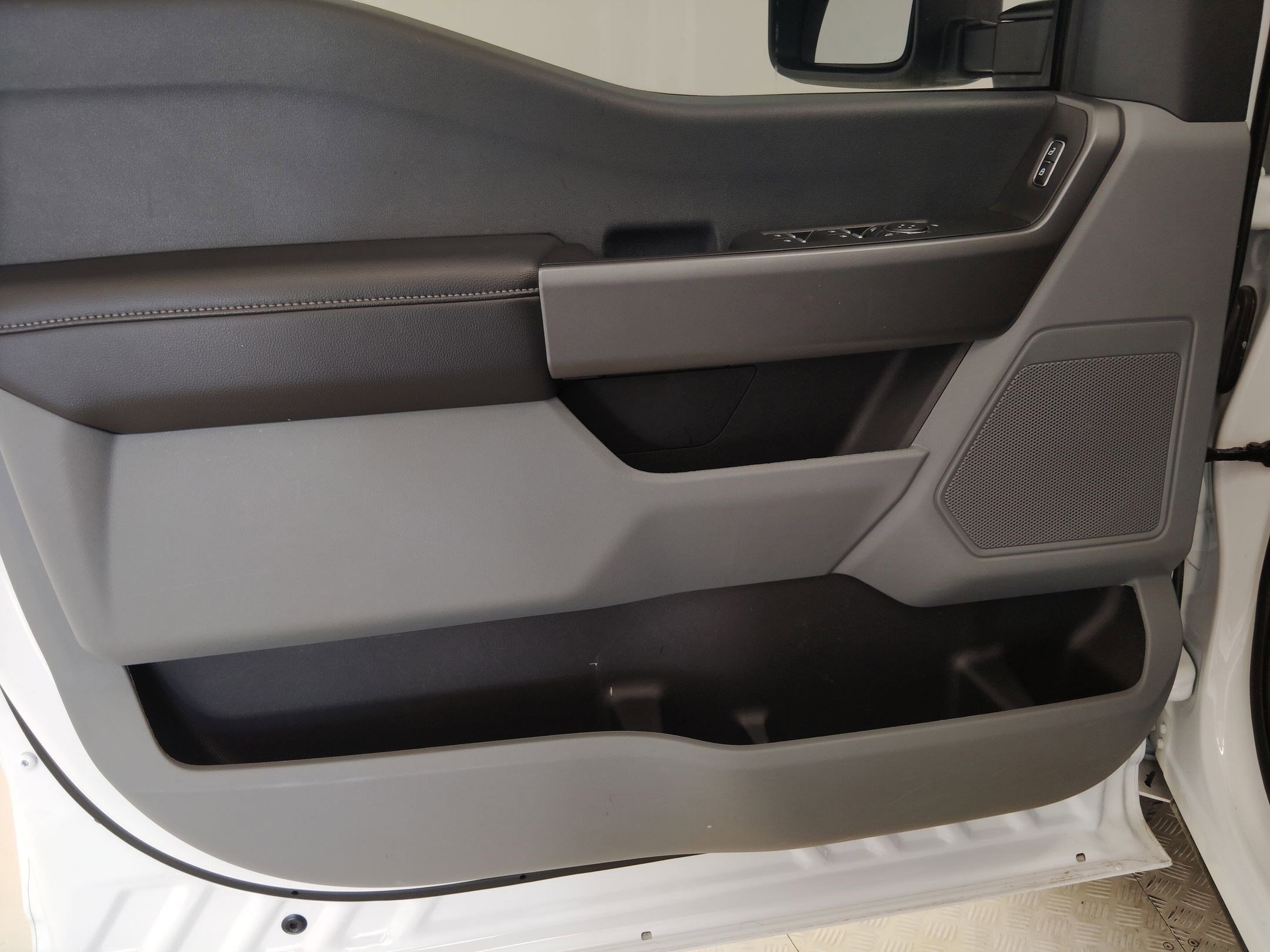 Certified 2025 Ford F250 XLT w/ FX4 Off-Road Package image 20