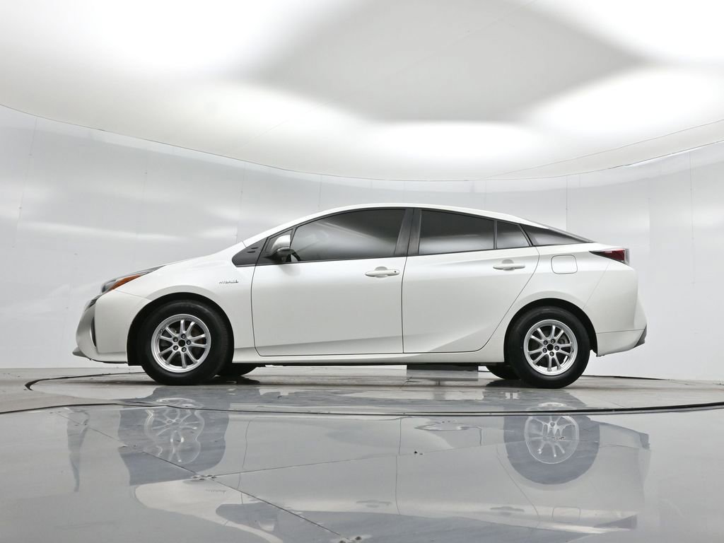 Used 2017 Toyota Prius One image 20