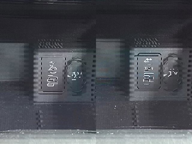 Certified 2024 Ford Escape ST-Line w/ Tech Pack #1 image 15