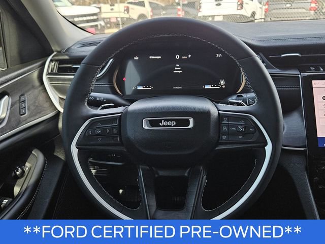 Used 2024 Jeep Grand Cherokee Limited w/ Black Appearance Package image 10