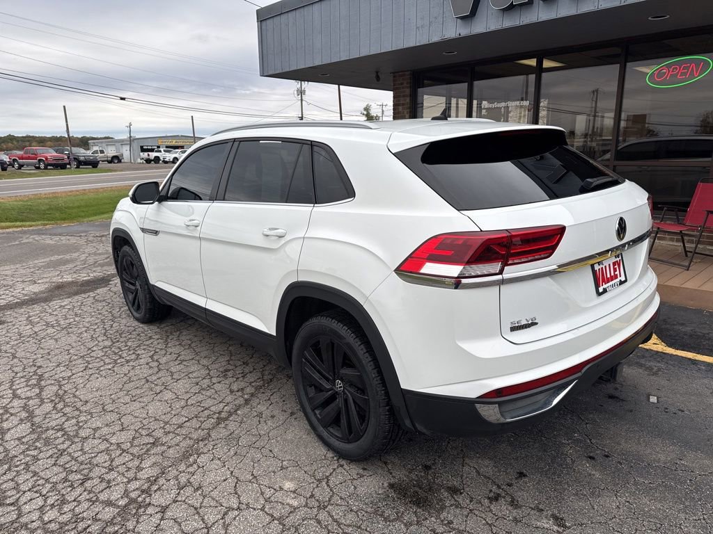 Used 2022 Volkswagen Atlas Cross Sport SE image 9