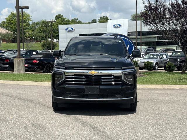 Used 2025 Chevrolet Tahoe LT RWD image 2
