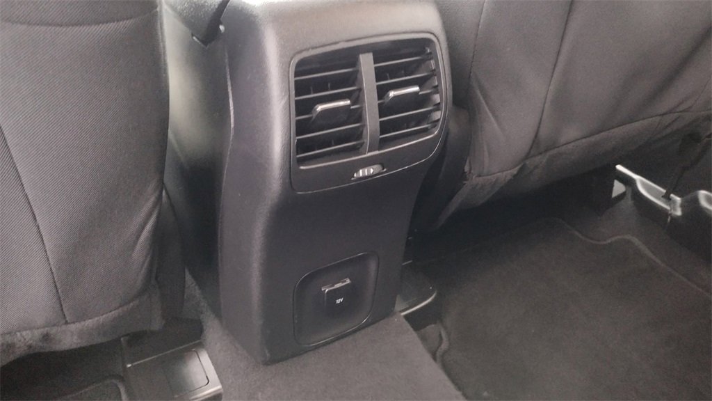 Certified 2020 Ford Escape SE image 23