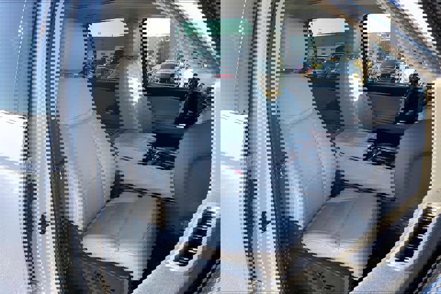 Certified 2025 Ford Expedition Active image 11