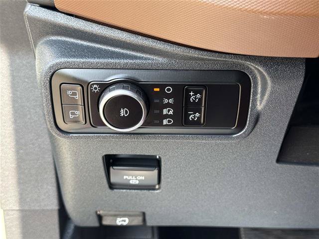 Certified 2024 Ford Bronco Outer Banks AWD/4WD image 17