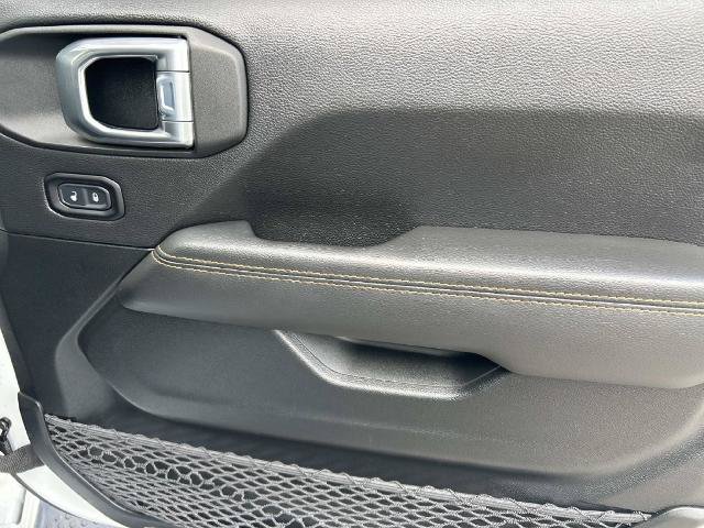 Used 2021 Jeep Wrangler Unlimited Sahara AWD/4WD image 20