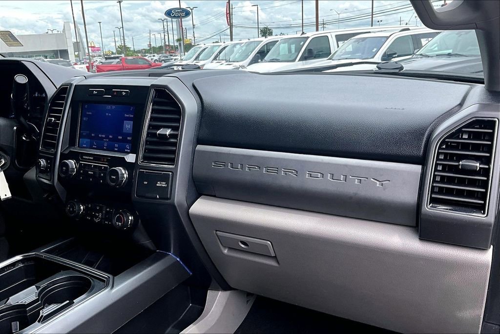 Certified 2021 Ford F350 XLT w/ XLT Premium Package AWD/4WD image 12