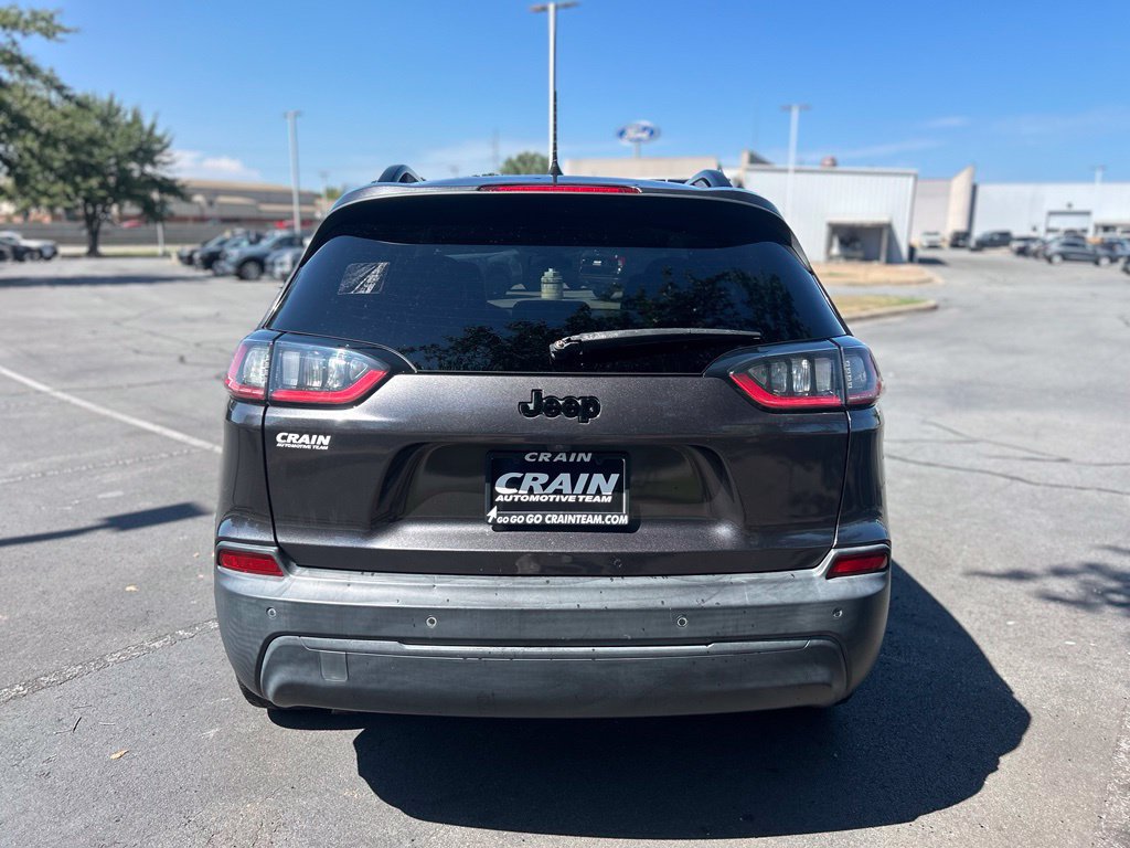 Used 2020 Jeep Cherokee Latitude Plus FWD image 6