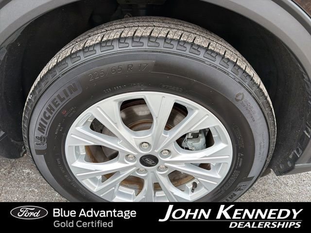 Certified 2025 Ford Escape Active w/ Cold Weather Package image 14