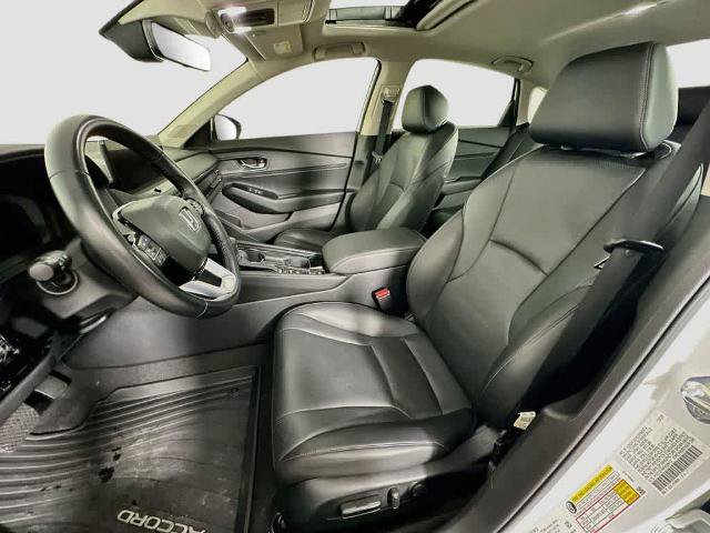 Used 2024 Honda Accord Touring image 12