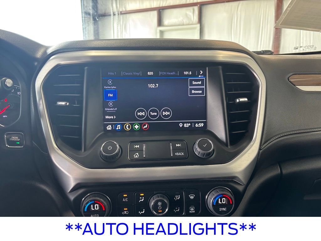 Used 2023 GMC Acadia SLE image 13