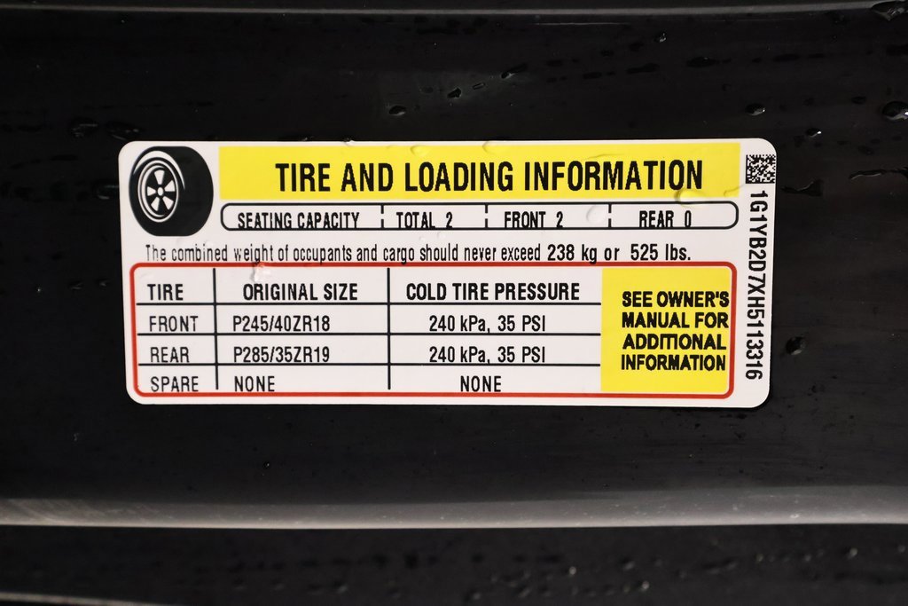 Used 2017 Chevrolet Corvette Stingray Coupe w/ Carbon Flash Badge Package image 40