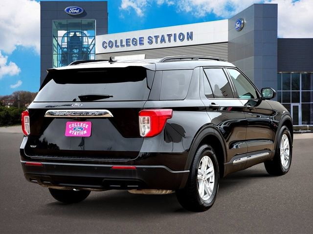 Certified 2024 Ford Explorer XLT image 5