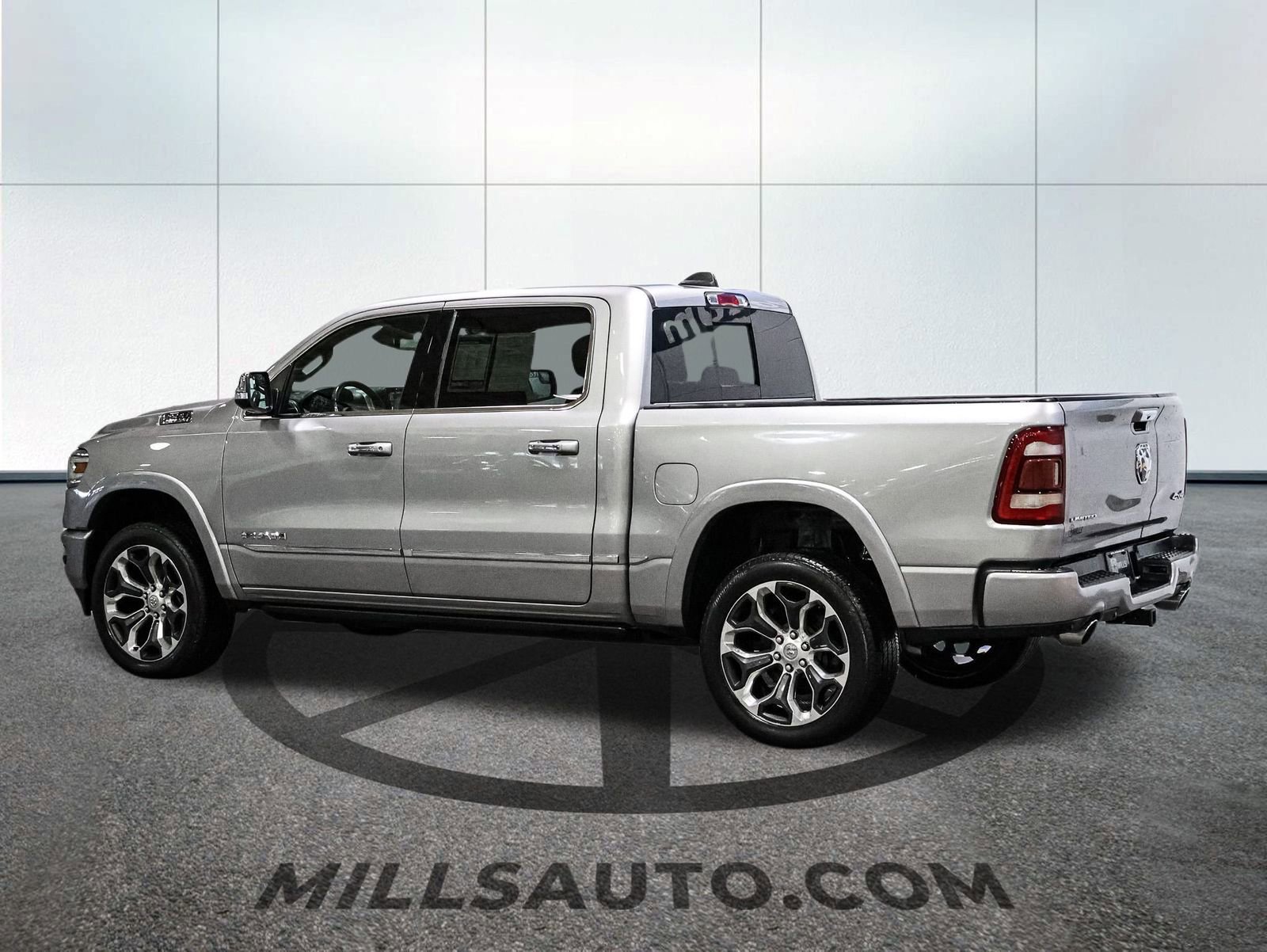 Used 2020 RAM 1500 Limited image 7